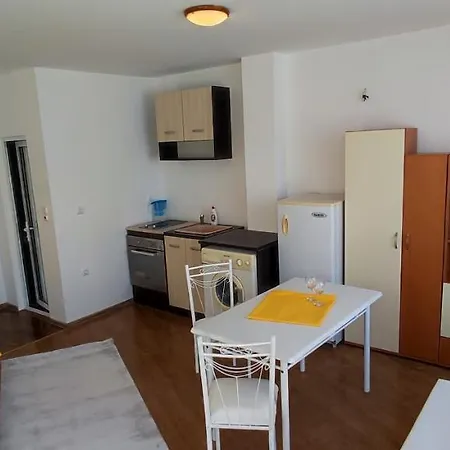 Apartamento къща поморини Nesebar