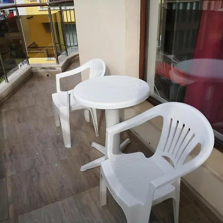 Appartement къща поморини