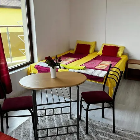 Apartamento къща поморини *