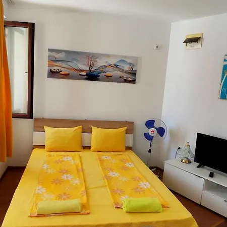 Apartamento къща поморини