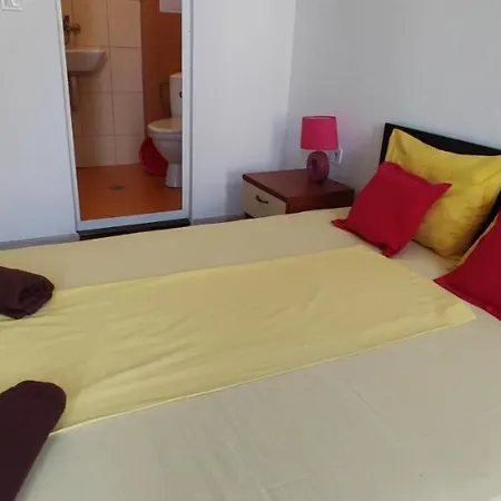 къща поморини דירה נסבר