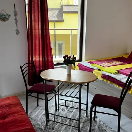 къща поморини 内塞伯尔