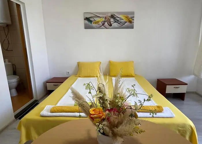 къща поморини Апартамент Несебър